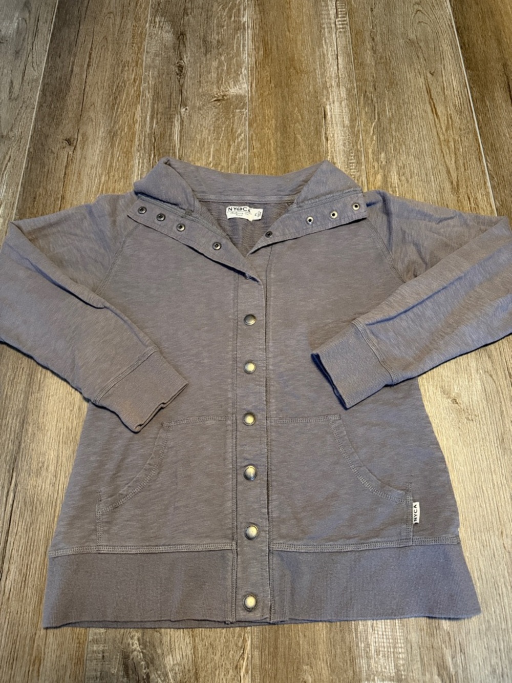 Women’s NY CA Clothing Company long-sleeve Button up Shirt